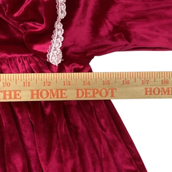 Vintage Red Velvet Christmas Dress With Lace Trim & Tree Buttons - Size 4 T - Picture 5 of 6